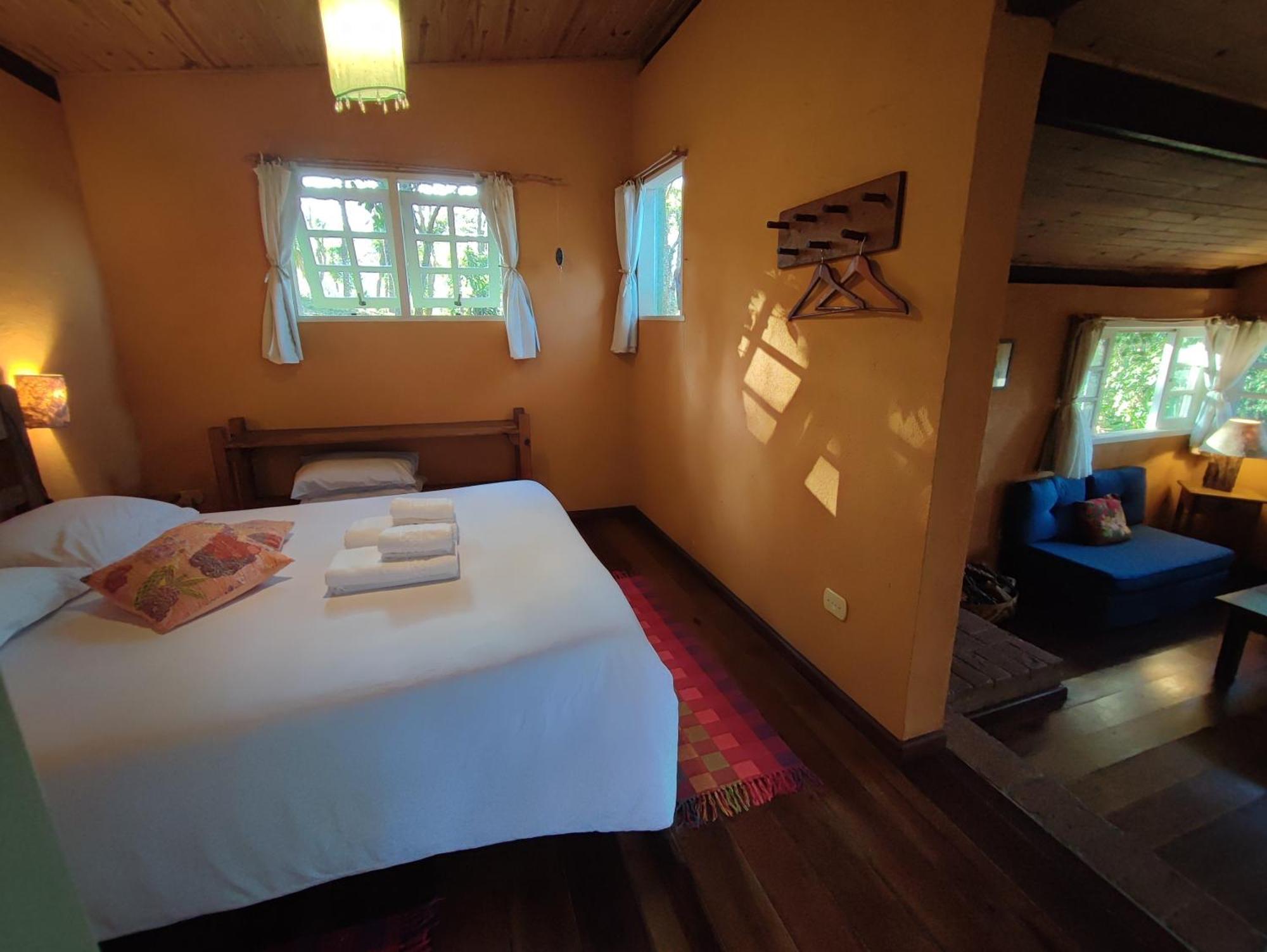 Champagny Pousada Santo Antonio do Pinhal Room photo