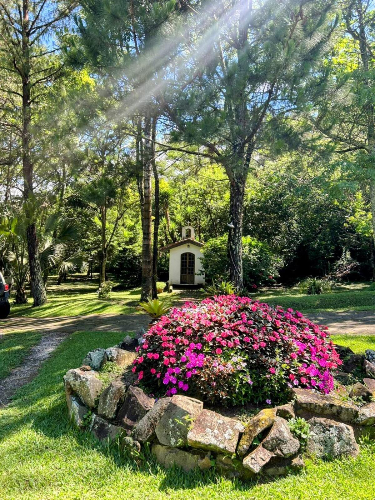 Champagny Pousada Santo Antonio do Pinhal Exterior photo